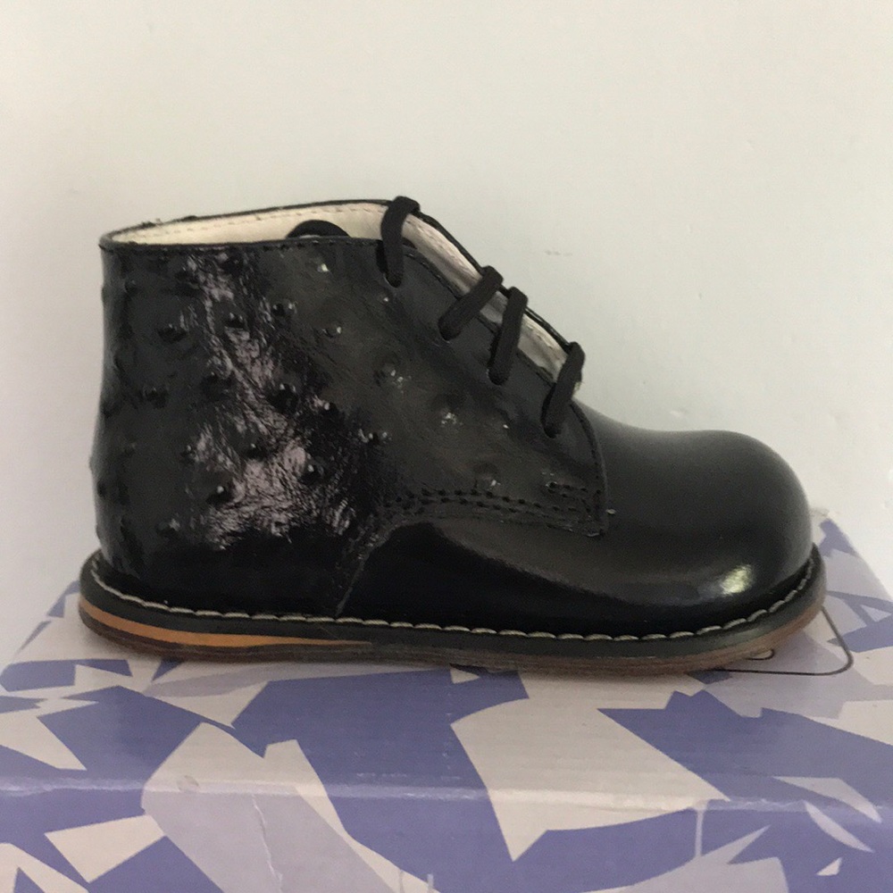 Josmo walker baby shoes all black leather